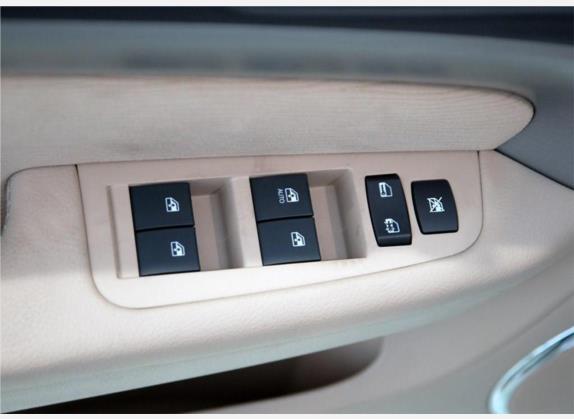 景程 2008款 2.0 SE自动舒适型 车厢座椅   门窗控制