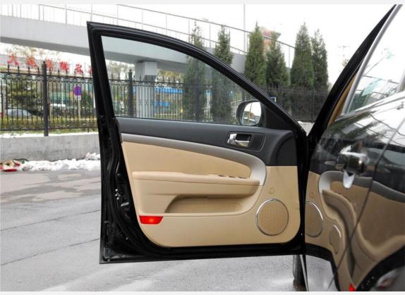 景程 2010款 1.8 舒适版 MT 车厢座椅   前门板