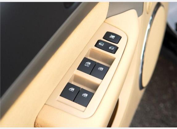 景程 2010款 1.8 舒适版 MT 车厢座椅   门窗控制