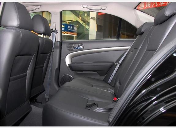 景程 2010款 1.8 豪华导航版 AT 车厢座椅   后排空间