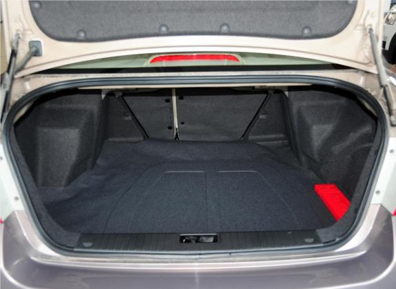 景程 2013款 1.8 SE舒适版 AT 车厢座椅   后备厢