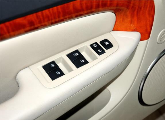 景程 2013款 1.8 SE舒适版 AT 车厢座椅   门窗控制