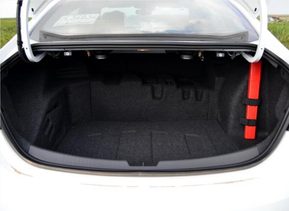 迈锐宝XL 2016款 1.8L 全混动锐尊版 车厢座椅   后备厢