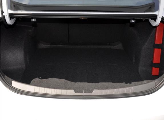 迈锐宝XL 2017款 1.5T 自动锐享版 车厢座椅   后备厢