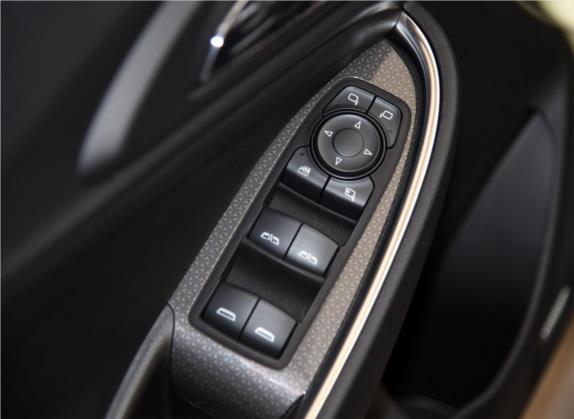 迈锐宝XL 2017款 1.5T 双离合锐耀版 车厢座椅   门窗控制