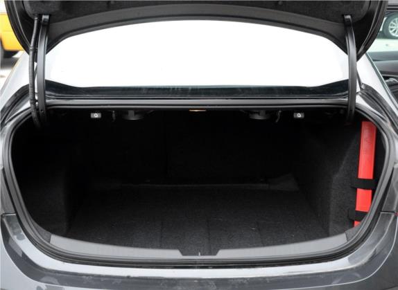 迈锐宝XL 2017款 2.5L 自动锐尚版 车厢座椅   后备厢