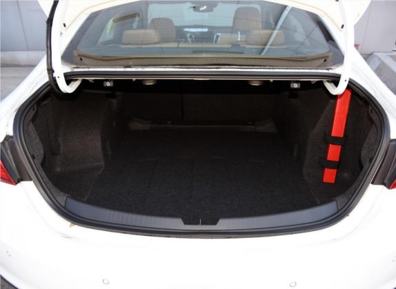 迈锐宝XL 2017款 2.5L 自动锐尊版 车厢座椅   后备厢