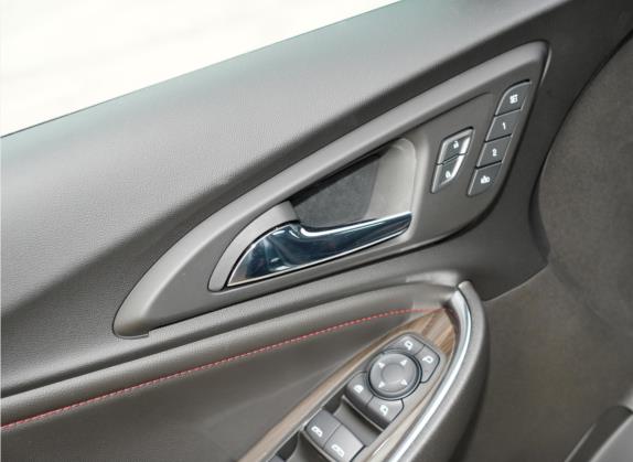 迈锐宝XL 2022款 Redline 550T 自动锐智版 车厢座椅   门窗控制