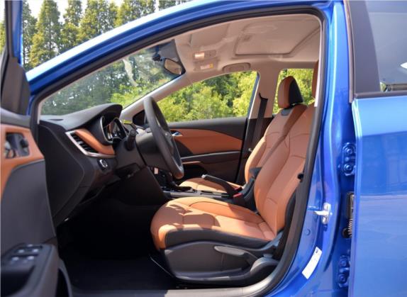 科沃兹 2016款 1.5L 自动欣尚版 车厢座椅   前排空间