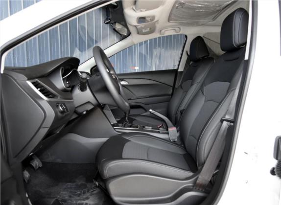 科沃兹 2016款 1.5L 手动欣悦版 车厢座椅   前排空间