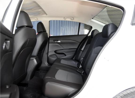 科沃兹 2016款 1.5L 手动欣悦版 车厢座椅   后排空间