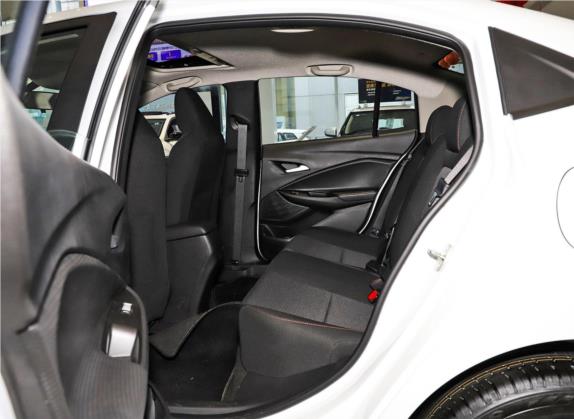 科沃兹 2020款 改款 Redline 325T 自动欣尚版 车厢座椅   后排空间