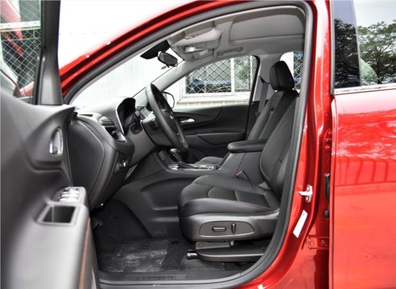 探界者 2018款 550T 自动四驱拓界版 车厢座椅   前排空间