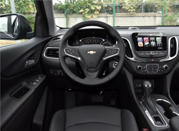 探界者 2018款 RS 550T 自动四驱拓界版 中控类   驾驶位