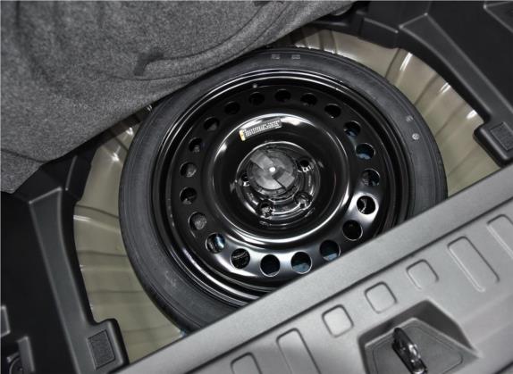 探界者 2018款 RS 550T 自动四驱拓界版 其他细节类   备胎