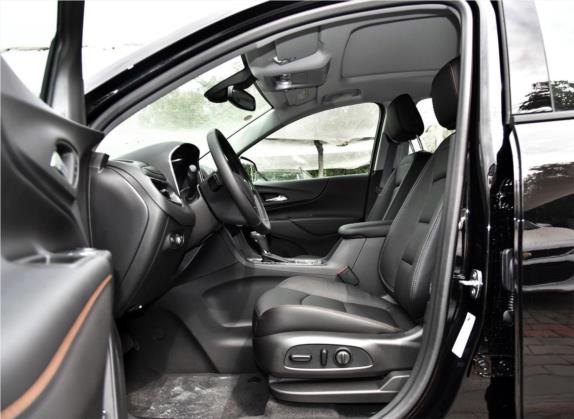 探界者 2018款 RS 550T 自动四驱捍界版 车厢座椅   前排空间
