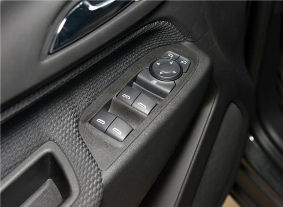 探界者 2019款 535T 自动领界版 国VI 车厢座椅   门窗控制