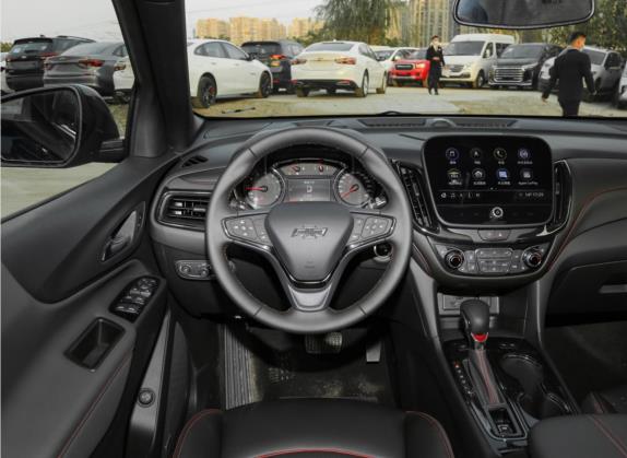 探界者 2022款 轻混 550T RS 四驱智能捍界版 中控类   驾驶位