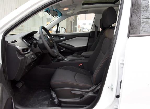 沃兰多 2019款 530T 自动劲享版（5座款） 国V 车厢座椅   前排空间