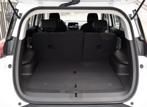 沃兰多 2019款 530T 自动劲享版（5座款） 国V 车厢座椅   后备厢