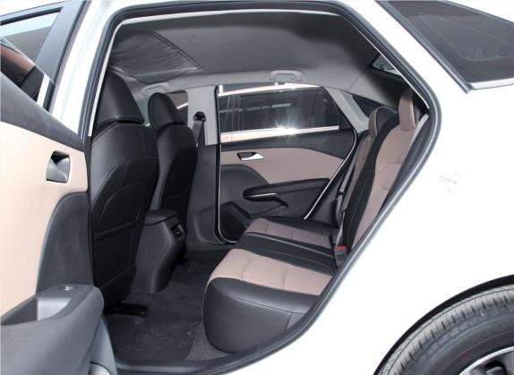 科鲁泽 2020款 320 自动悦畅版 车厢座椅   后排空间