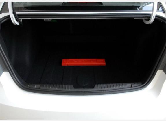 科鲁兹 2009款 1.6L SL AT 车厢座椅   后备厢