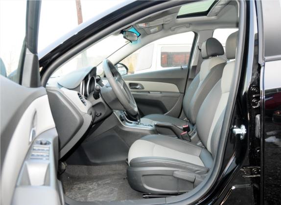 科鲁兹 2013款 1.6L SL天地版 AT 车厢座椅   前排空间