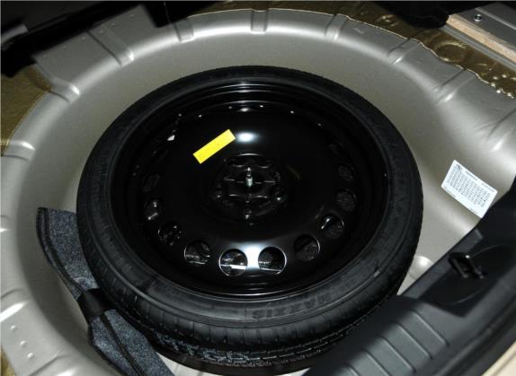 科鲁兹 2013款 1.8L SE AT 其他细节类   备胎