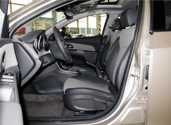 科鲁兹 2013款 1.8L SE AT 车厢座椅   前排空间