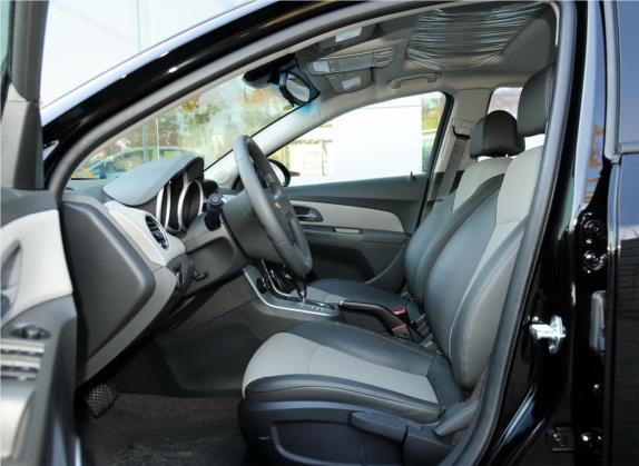 科鲁兹 2013款 1.8L SE WTCC版 AT 车厢座椅   前排空间