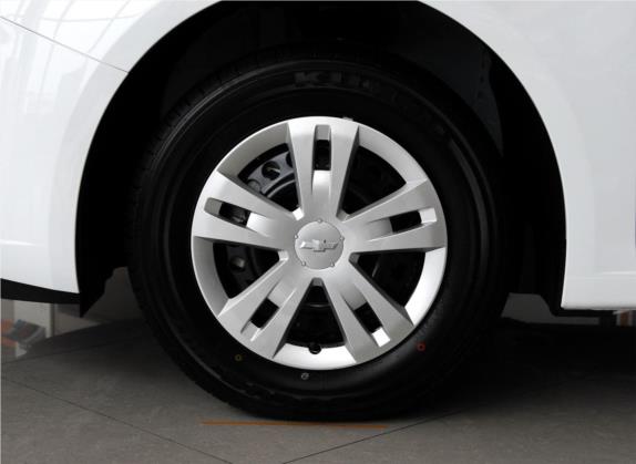 科鲁兹 2013款 1.6L SL天窗版 MT 其他细节类   前轮
