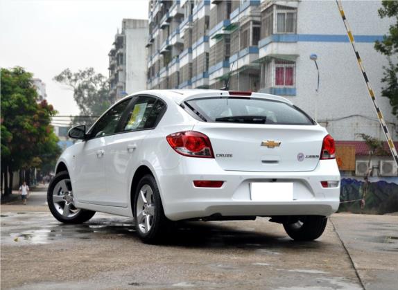 科鲁兹 2013款 掀背 1.6L 自动豪华型 外观   斜后