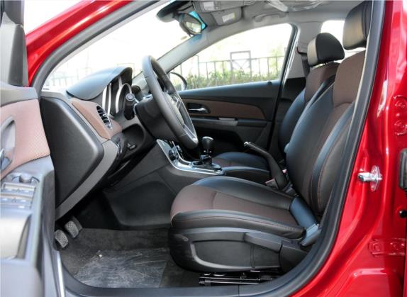 科鲁兹 2013款 掀背 1.6L 手动豪华型 车厢座椅   前排空间
