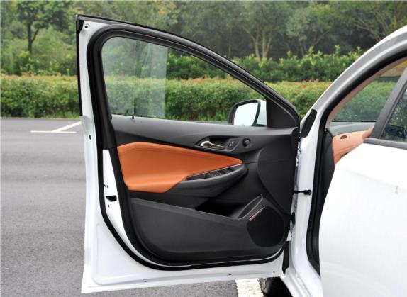 科鲁兹 2015款 1.4T DCG旗舰版 车厢座椅   前门板