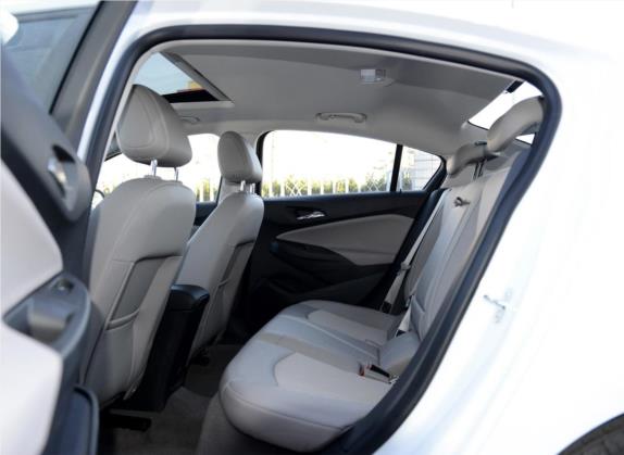 科鲁兹 2015款 1.5L 自动豪华版 车厢座椅   后排空间