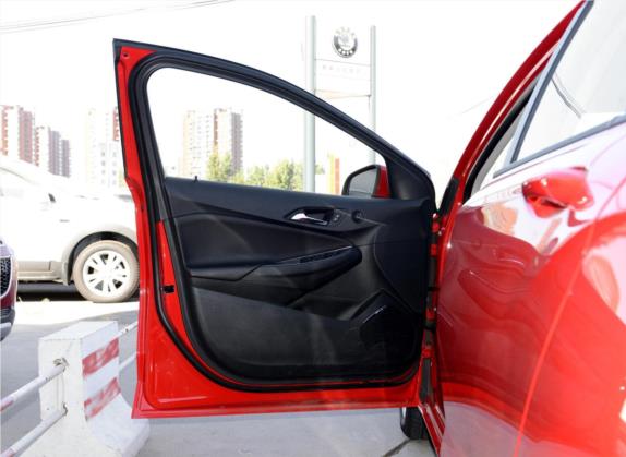 科鲁兹 2015款 1.4T 手动精英版 车厢座椅   前门板