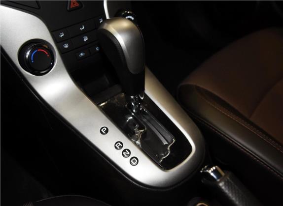 科鲁兹 2015款 掀背 1.6L 自动舒适版 中控类   挡把