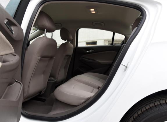 科鲁兹 2016款 1.5L 手动时尚版 车厢座椅   后排空间
