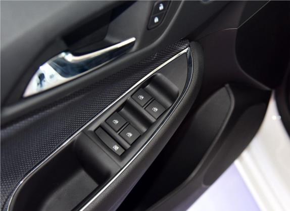 科鲁兹 2017款 1.5L 手动先锋版 车厢座椅   门窗控制