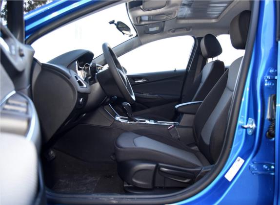 科鲁兹 2017款 1.5L 两厢 自动先锋天窗版 车厢座椅   前排空间