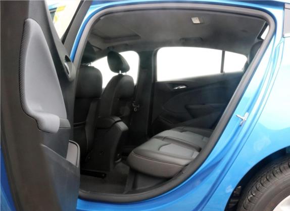 科鲁兹 2018款 320 自动炫锋都市版 车厢座椅   后排空间