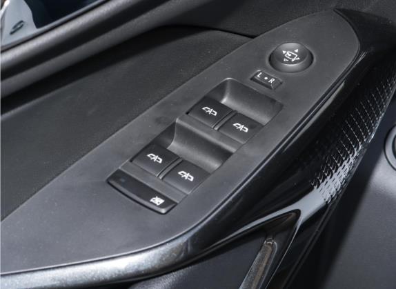 星迈罗 2022款 1.5T CVT潮享版 车厢座椅   门窗控制