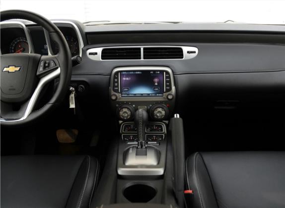 科迈罗 2015款 3.6L RS限量版 中控类   中控台