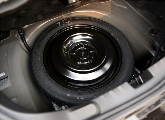 科迈罗 2015款 3.6L RS限量版 其他细节类   备胎