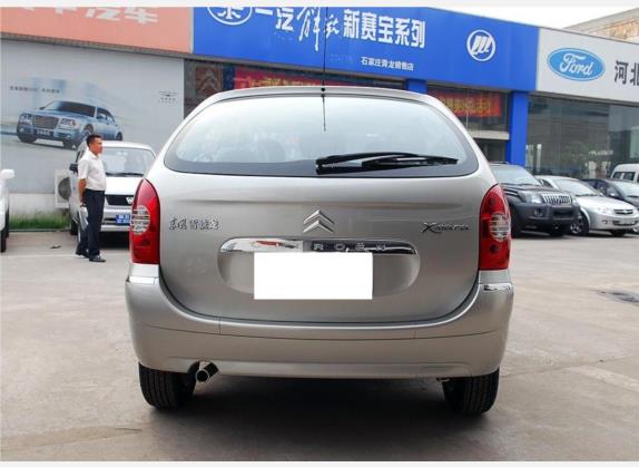 毕加索 2007款 1.6L 手动 外观   正后