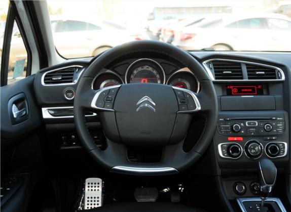 雪铁龙C4L 2013款 1.6THP 自动劲智版 中控类   驾驶位