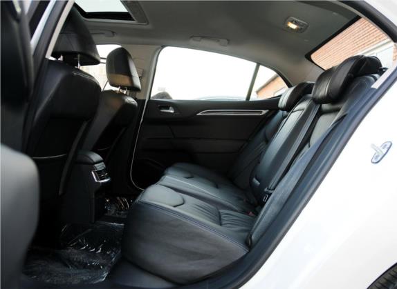 雪铁龙C4L 2013款 1.6THP 自动劲智版 车厢座椅   后排空间