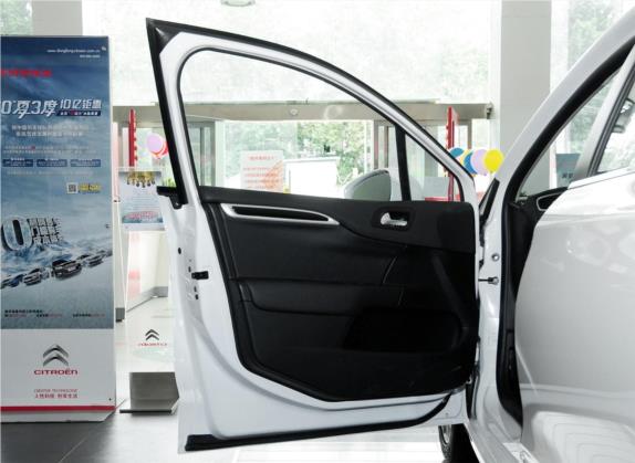 雪铁龙C4L 2013款 1.8L 手动劲享版 车厢座椅   前门板