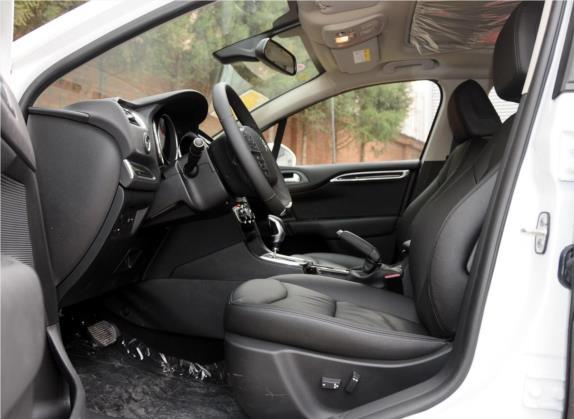 雪铁龙C4L 2013款 1.8L 自动劲驰版 车厢座椅   前排空间