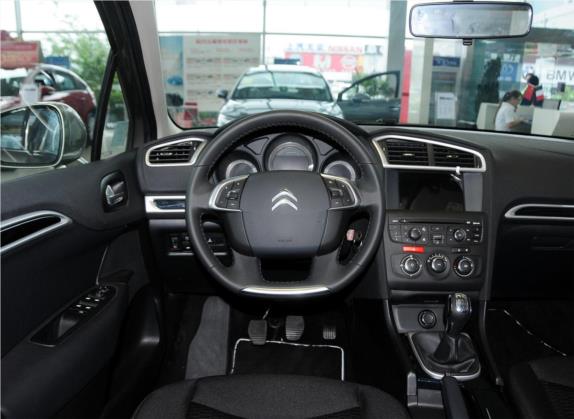 雪铁龙C4L 2014款 1.8L 智驱版 手动劲享型 中控类   驾驶位